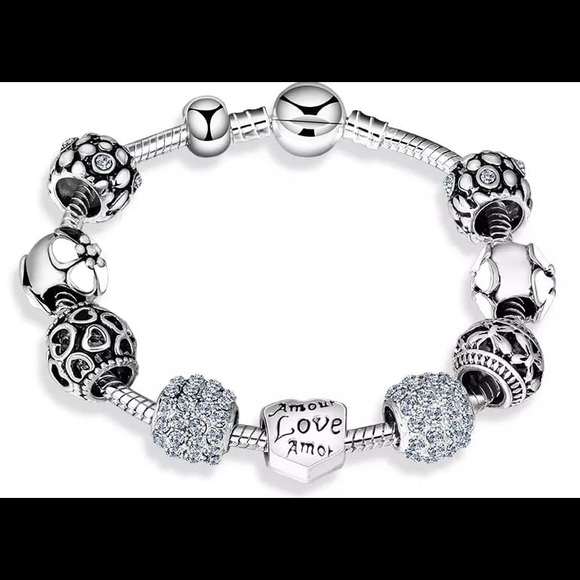 Accessories - Antique Silver Color Charm Bracelet Bangle with